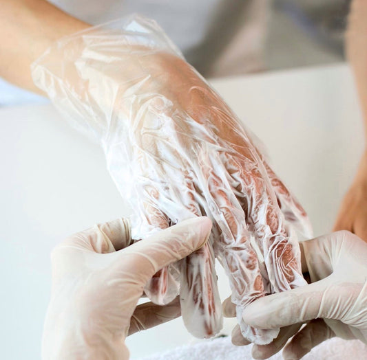 Gloves with hand cream/mask